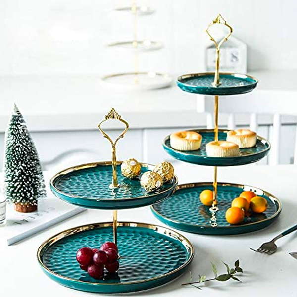tiered stand